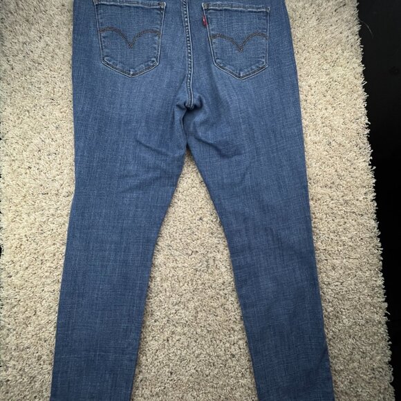 Levi's 311 Shaping Skinny Jeans Women's 32 Blue Mid Rise Medium Wash Red Tab - Picture 11 of 13